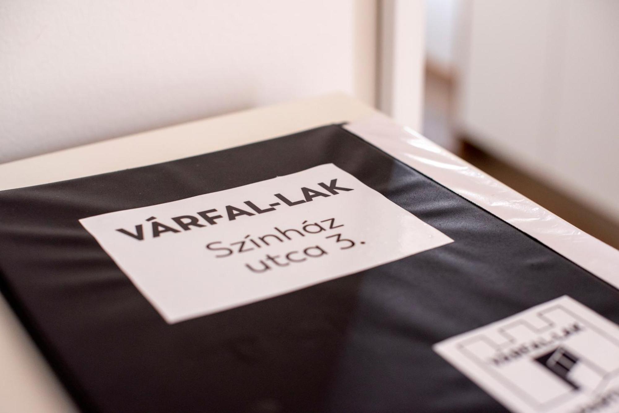 Varfal-Lak Apartman Шопрон Экстерьер фото