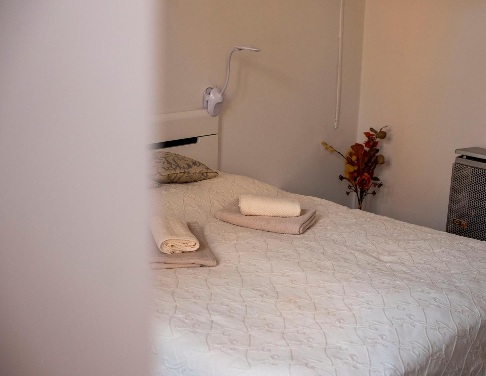 Varfal-Lak Apartman Шопрон Экстерьер фото