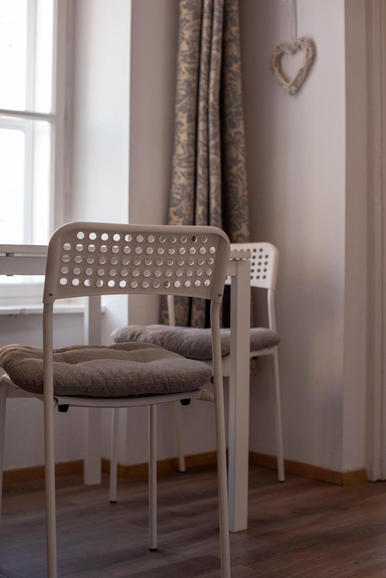 Varfal-Lak Apartman Шопрон Экстерьер фото